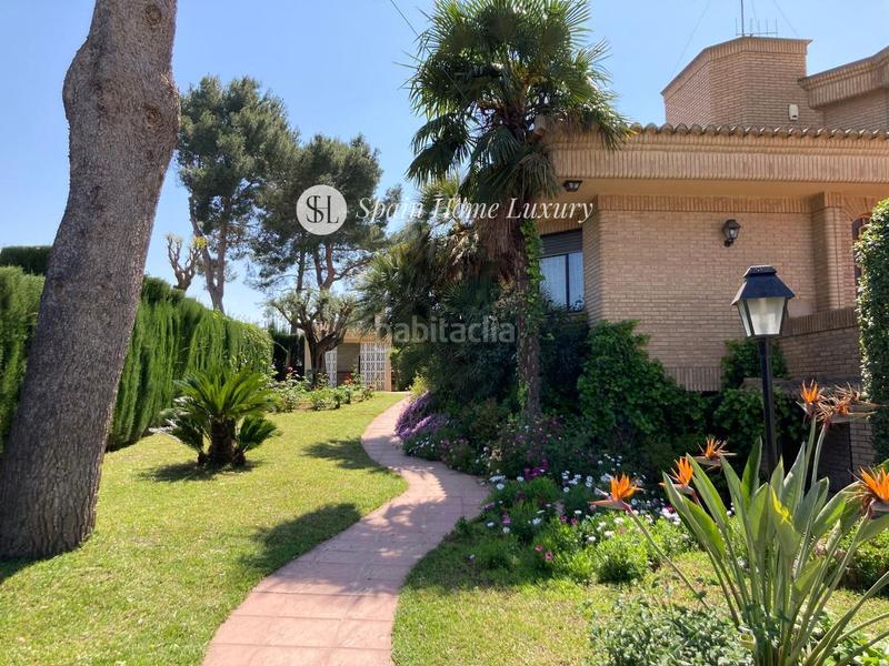 Foto e959385b-2e01-43db-b370-36788e775213. Xalet amb aparcament piscina a Gallipont Pobla de Vallbona (la)