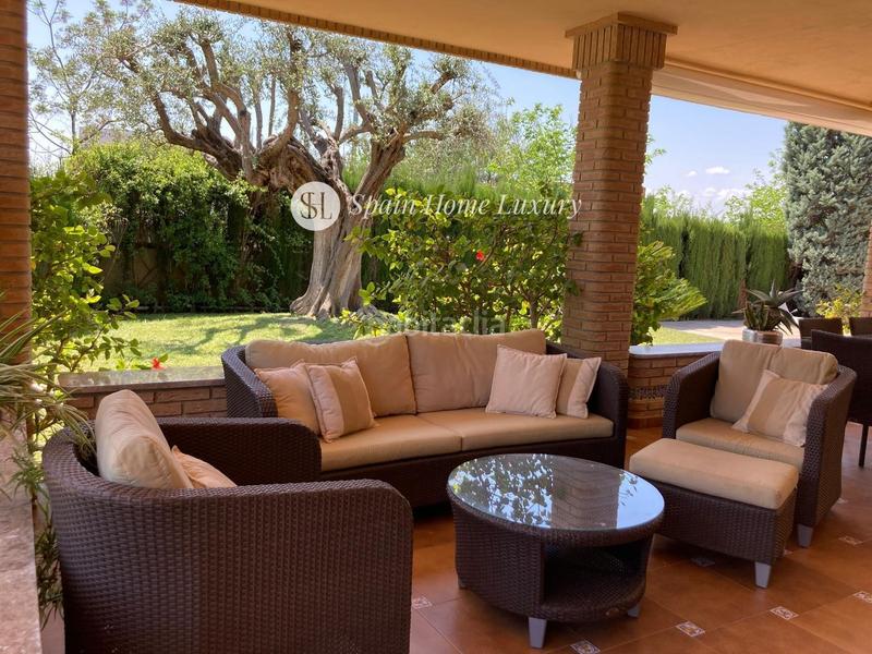 Foto f3c6f93c-df05-4af0-bfcc-c9923fc76475. Xalet amb aparcament piscina a Gallipont Pobla de Vallbona (la)