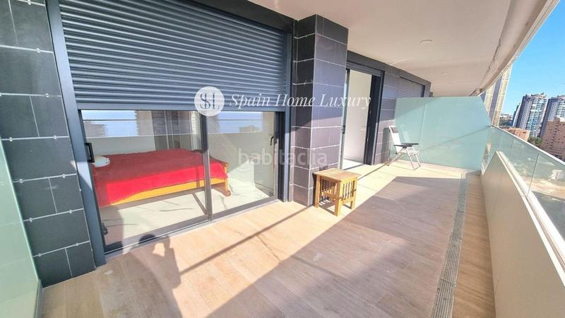 Foto dd2a95d0-00ca-48c9-aee4-d0f8793b9c48. Attique avec piscine dans Playa Poniente Benidorm