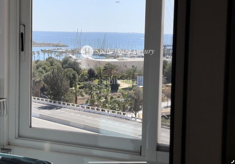 Foto d99e3238-81eb-416a-afe9-8b5733ff7f1f. Duplex avec parking dans Casco Antiguo - Sta. Cruz - Ayuntamiento Alicante