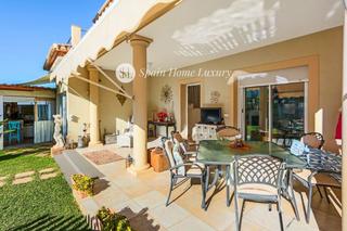 Chalet  Partida revoltes. En els poblets
