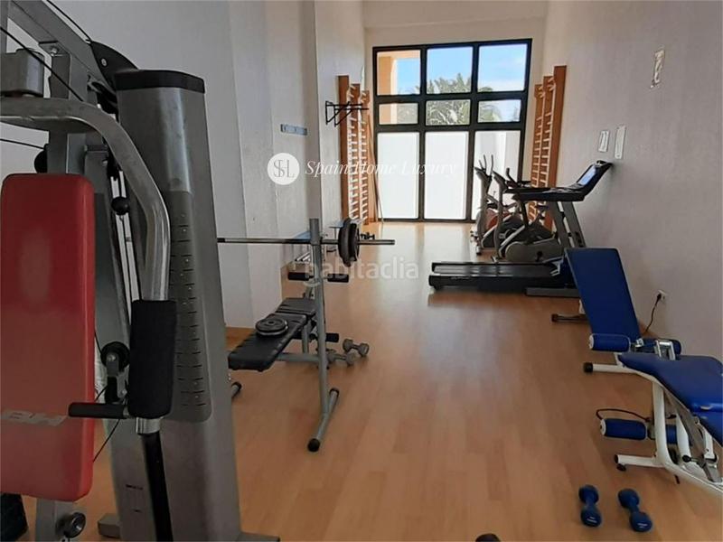 Foto f91277e7-5ff5-415d-b990-6a61d075cce8. Piso en Playa Poniente Benidorm