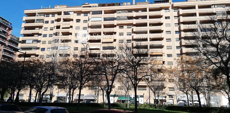 Foto 51bb8695-4a70-49f1-9994-fc7736d1a8e0. Appartamento con parcheggio piscina in Penya-Roja - Avda. Francia Valencia
