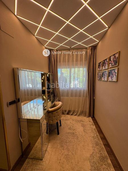 Foto 30517b48-1434-4d10-9d20-b3653500cc80. Chalet avec parking piscine dans Torre en Conill-Cumbres de San Antonio Bétera