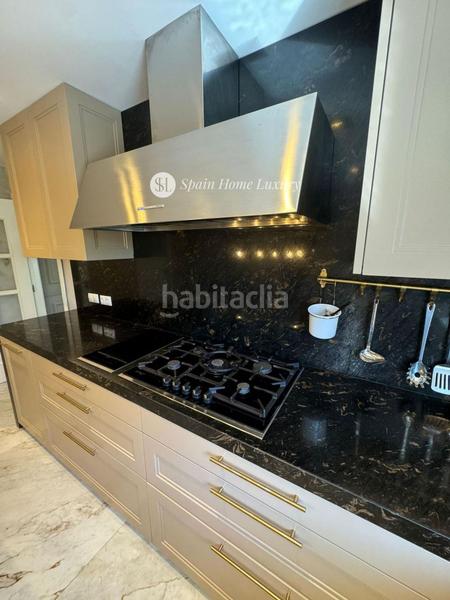 Foto b6b6ab0f-86c4-4038-b057-246306dd8b73. Chalet avec parking piscine dans Torre en Conill-Cumbres de San Antonio Bétera