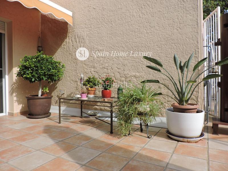 Foto 4258c901-110b-4b85-8f27-0fc246292064. Maison jumelée avec parking piscine dans Sierra Helada Benidorm