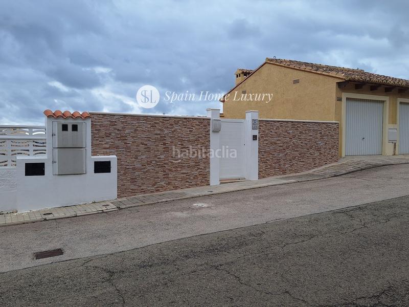 Foto 205e6135-927b-418a-9942-8c470d4d2d82. Casa pareada en El Faro Cullera