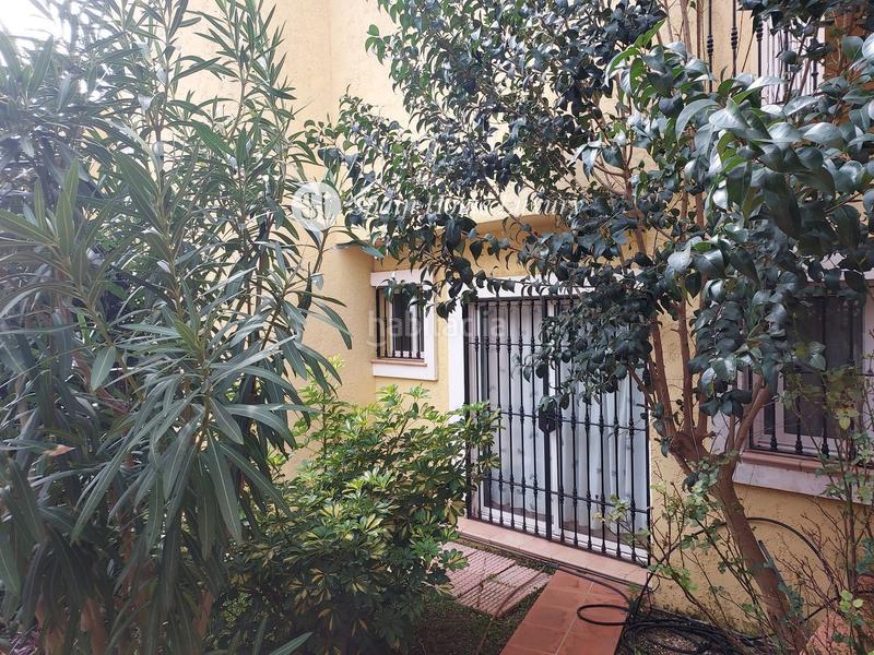 Foto df7238b9-bb14-4a28-93c9-a5f4008d1ebf. Casa pareada en El Faro Cullera