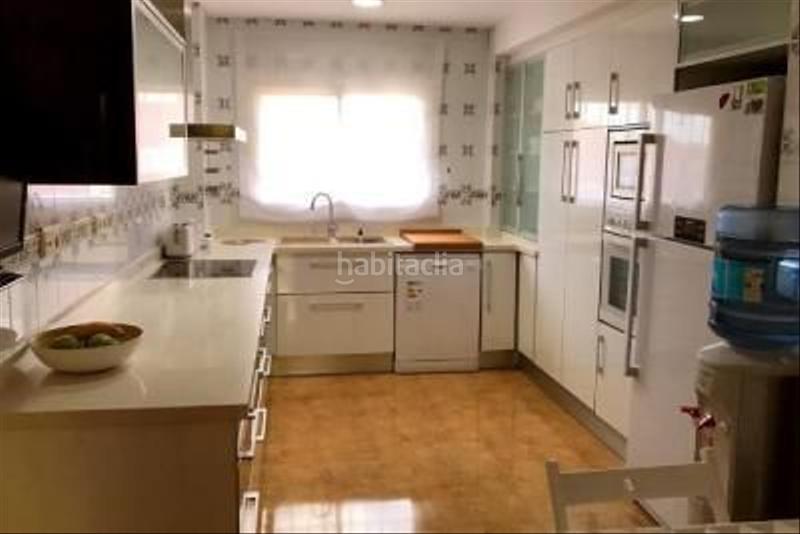 Foto 1817dff5-4b08-44fd-8f79-f671dae4334b. Chalet in San Antonio de Benagéber