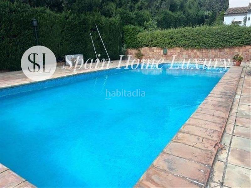 Foto 03a6187f-8451-417c-81f4-0384e7f8bd4b. Chalet avec piscine dans El Bosque Chiva