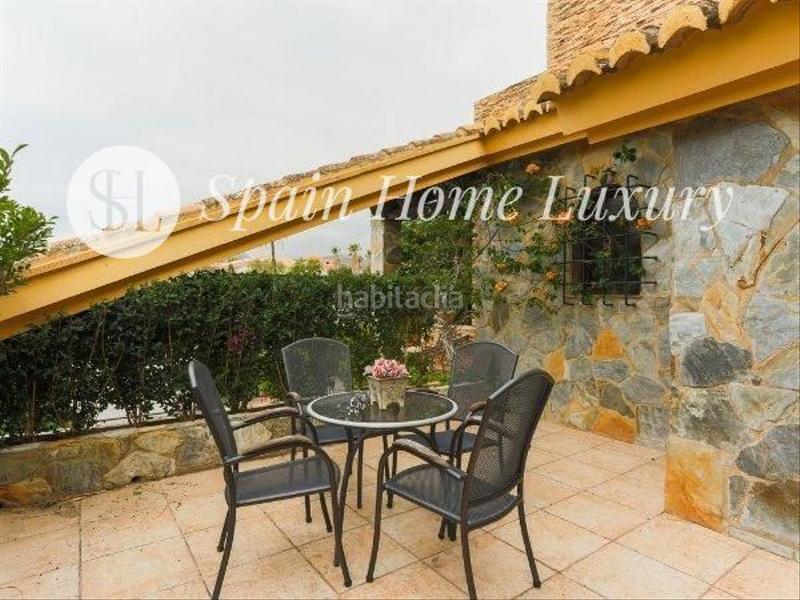 Foto 112b2772-d8d9-4d62-84a8-67f5901825a1. Chalet con piscina in Alfinach - Monasterios Puçol