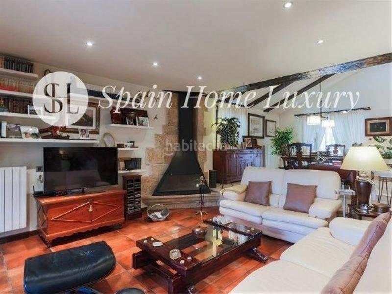 Foto 3e9f8fac-f1c5-439e-9364-596ffc600154. Chalet con piscina in Alfinach - Monasterios Puçol