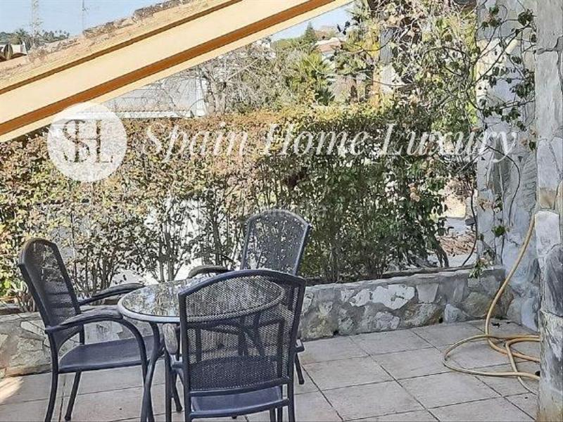 Foto 3f376a5a-f510-437e-bad6-2d6d17173a86. Chalet con piscina in Alfinach - Monasterios Puçol