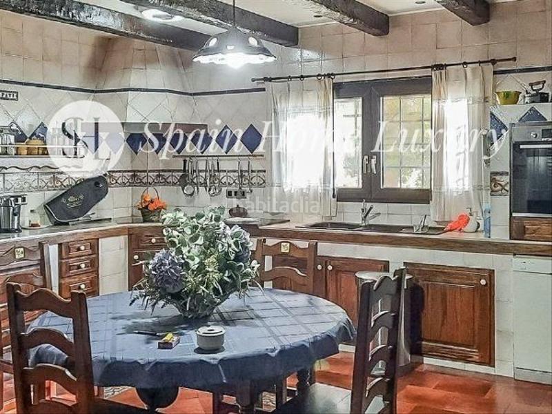 Foto 6123ab2b-2b3e-44d7-8e31-14eeb9e99c26. Chalet con piscina in Alfinach - Monasterios Puçol