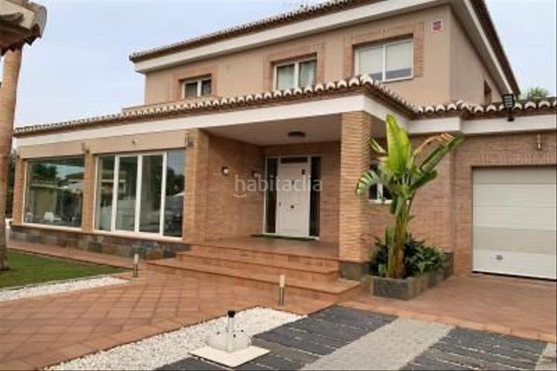 Foto a4412626-da1d-48e6-bd3b-8fd6515ffa2d. Chalet in Centro Bétera