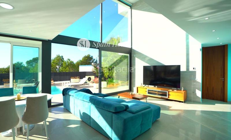 Foto 155288d7-345c-4547-aa4b-3166a227f723. Xalet amb aparcament piscina a Golf Bahía Finestrat