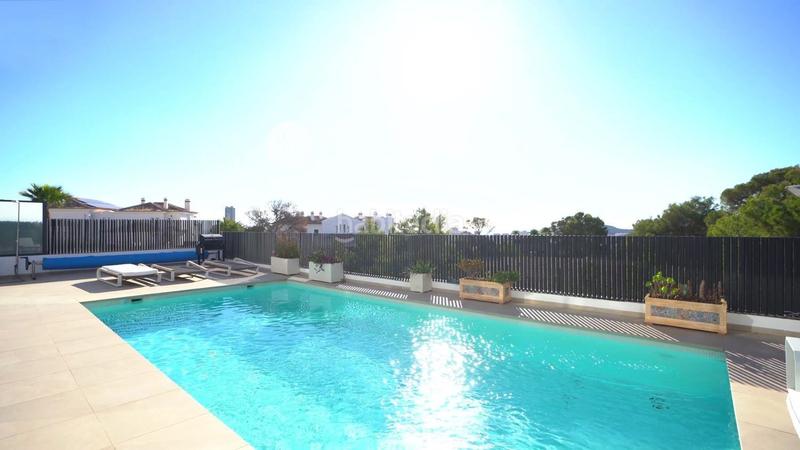 Foto 1c34b4f5-d636-411b-9a54-5ffa98ed4348. Xalet amb aparcament piscina a Golf Bahía Finestrat