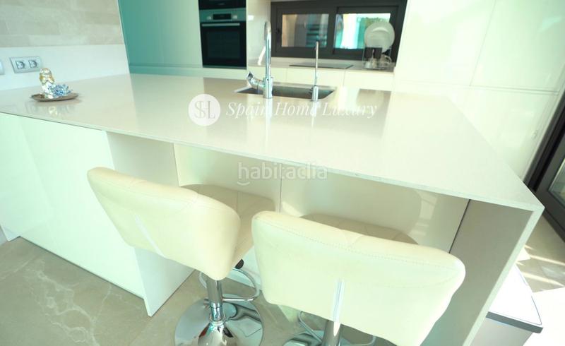 Foto 46f96f75-a6dd-4cb7-bec3-5325b77310d1. Xalet amb aparcament piscina a Golf Bahía Finestrat