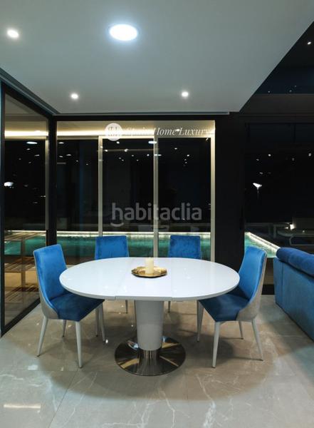 Foto 99377acc-2a0c-45eb-8e5b-84ea1c99951a. Xalet amb aparcament piscina a Golf Bahía Finestrat