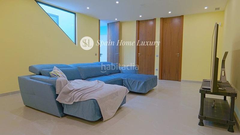 Foto 994e8b22-b46a-4f8b-ba95-e87828f82f8c. Xalet amb aparcament piscina a Golf Bahía Finestrat