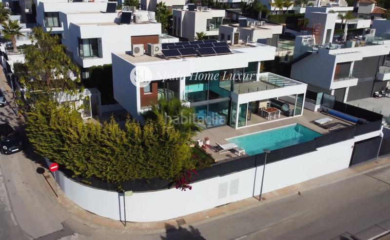 Foto dc4ee520-49d6-4512-bbf5-559a43b03192. Xalet amb aparcament piscina a Golf Bahía Finestrat