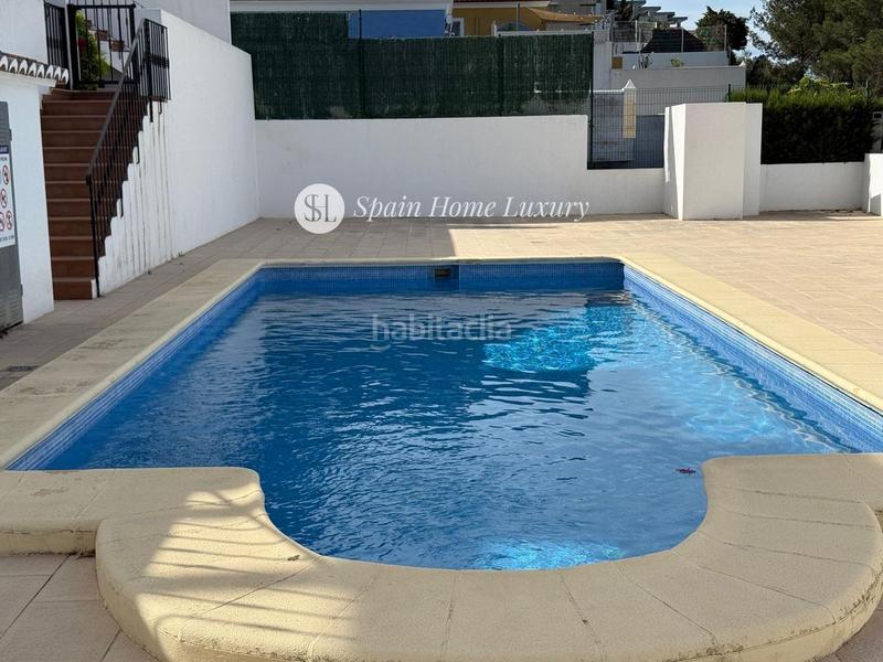Foto dd5bca75-0dd8-4a29-b892-0a6d96c1da77. Maison jumelée avec parking piscine dans La Empedrola Calp