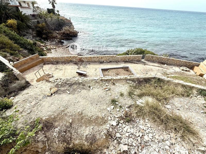 Foto 0451c173-fadb-4bf5-a8f9-5a57176e8fc3. Xalet amb calefacció aparcament a Pueblo Español-Coveta Fumá Campello (el)