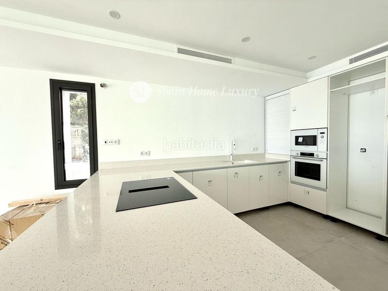 Foto cc7d6231-894d-41cf-8195-df3cb4fdd887. Xalet amb calefacció aparcament a Pueblo Español-Coveta Fumá Campello (el)