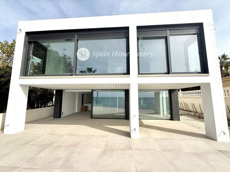 Foto d1bc3070-a7da-41f2-b1d6-d96cd380633c. Xalet amb calefacció aparcament a Pueblo Español-Coveta Fumá Campello (el)