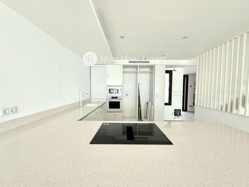 Foto e1f5643a-1411-4a59-b611-542c33577212. Xalet amb calefacció aparcament a Pueblo Español-Coveta Fumá Campello (el)