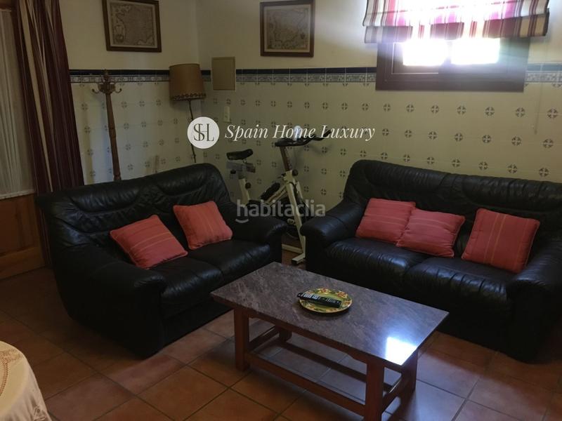 Foto 4b9f28c8-61d7-4db8-970e-33fc00c90b84. Chalet mit heizung in Font d´en Carròs (la)