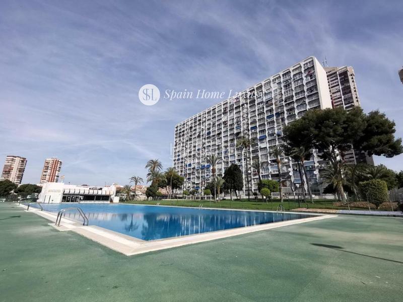 Foto c9380659-bb1e-40a5-9fa9-7d5a02beebeb. Flat with pool in Juzgados - Plaza de Toros Benidorm