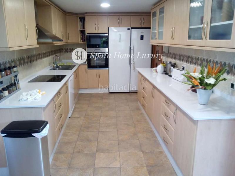 Foto 26ece5a6-238d-49d8-bc9e-9e52c1862784. Chalet en San Antonio de Benagéber