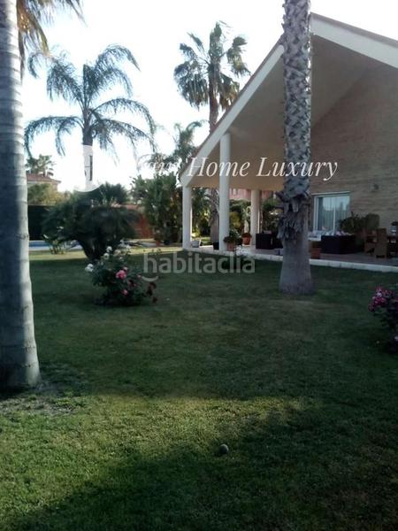 Foto fce7dfc7-a47e-42be-8295-a54c453dc411. Chalet en San Antonio de Benagéber