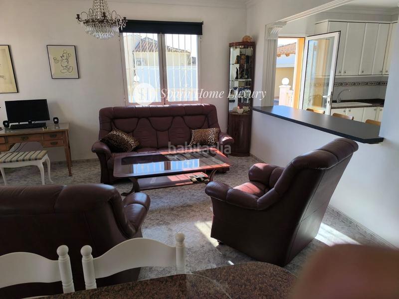 Foto 94bac9fc-f0b3-4388-9c09-e6b6faef382f. Chalet avec parking piscine dans Oltamar - Cucarres Calp