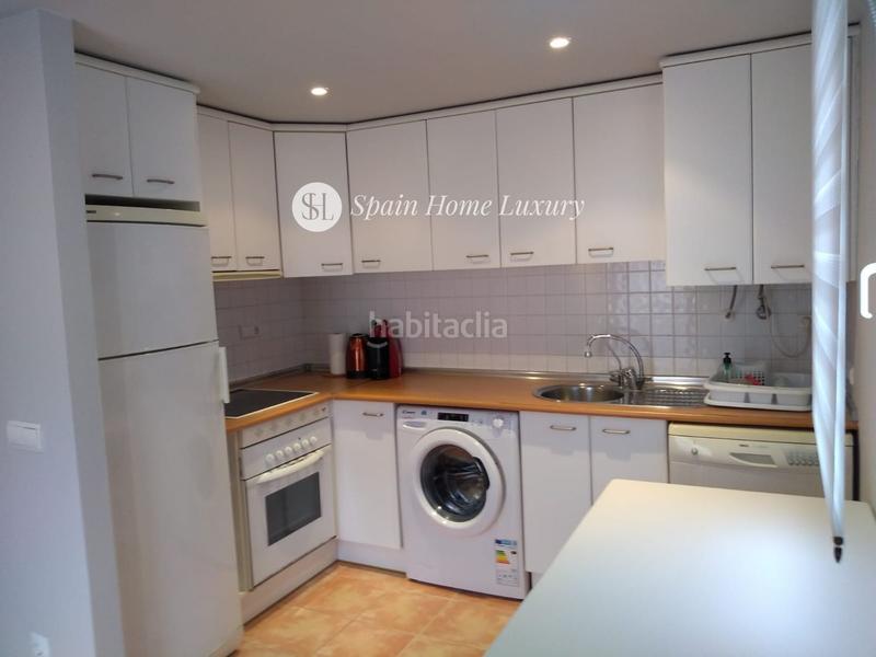 Foto 47ab68d8-6ae7-4015-bf10-f87f8afc80d7. Àtic amb piscina a Altea ciudad Altea