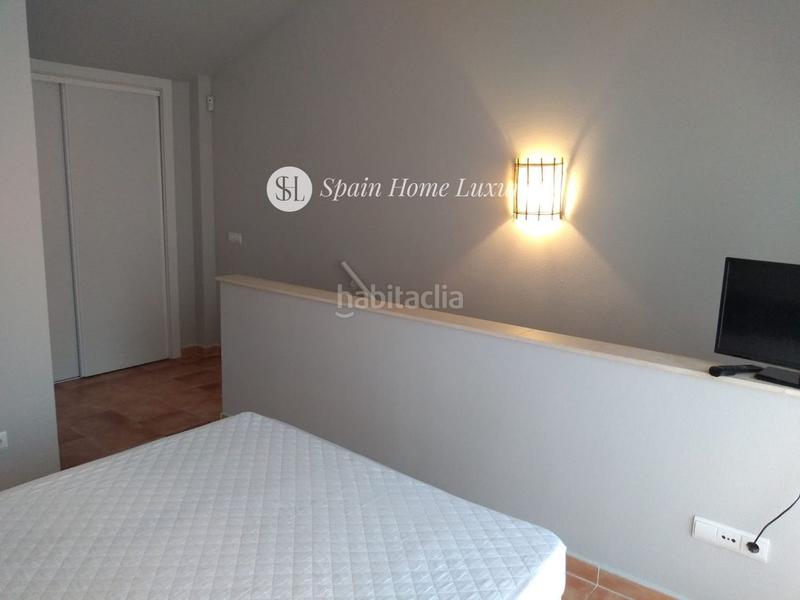 Foto ee013899-1d9c-4dd5-be97-f84f8576dbc5. Àtic amb piscina a Altea ciudad Altea