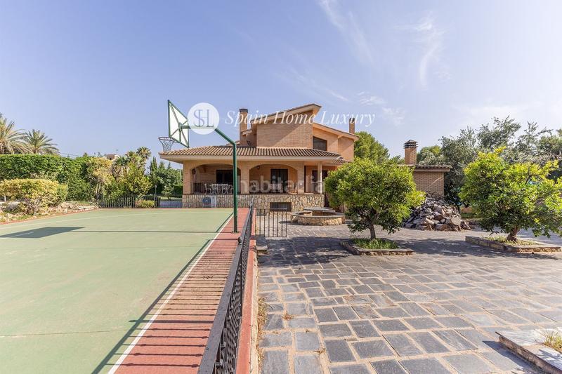 Foto b7ee4696-f1d2-4dae-869c-baa054ee7571. Chalet en ribaroja de túria en Riba - roja de Túria