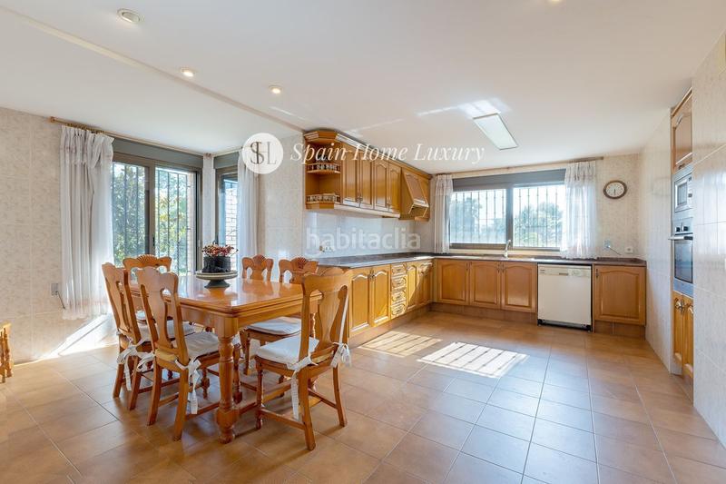 Foto e058a43e-7609-4f3a-9bf7-97cab0f8e215. Chalet en ribaroja de túria en Riba - roja de Túria