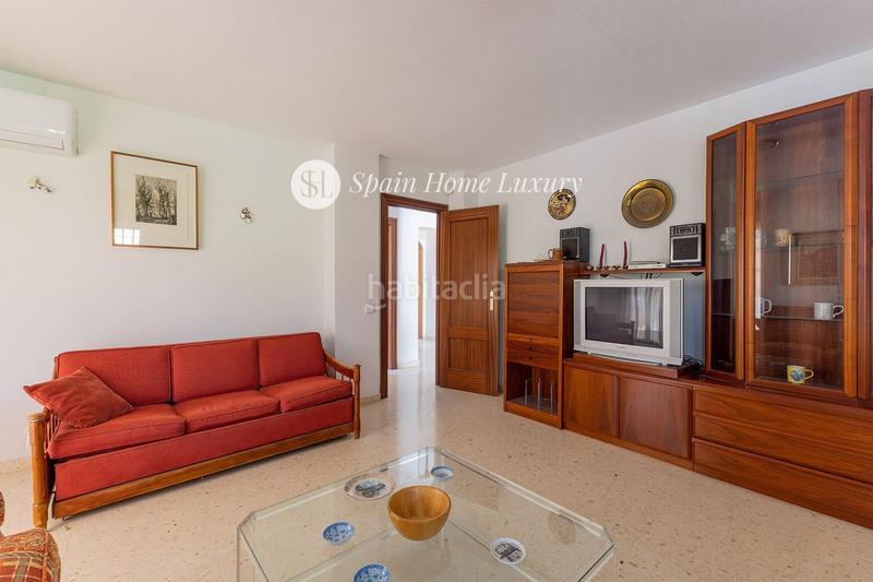 Foto fcd609b0-ab38-48eb-9da5-4947b5e9a71e. Chalet en ribaroja de túria en Riba - roja de Túria