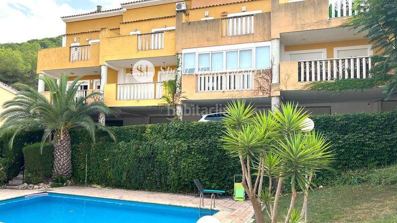 Foto 34871fac-c475-44b1-b0ae-de1fcff4bcca. Casa adosada en El Bosque Chiva