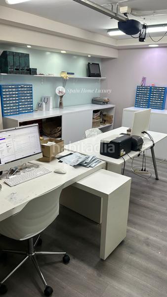 Foto a46302fd-87fd-46db-bfe3-16e33fc1ce66. Casa adosada en El Bosque Chiva