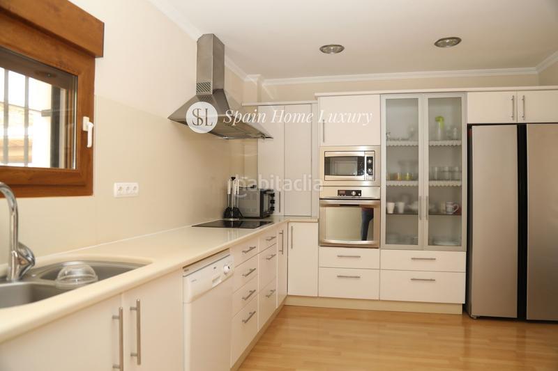 Foto 1b2fa81f-9e8e-4928-8373-3b4d3dc66f9d. Chalet with pool in El Montgó Dénia