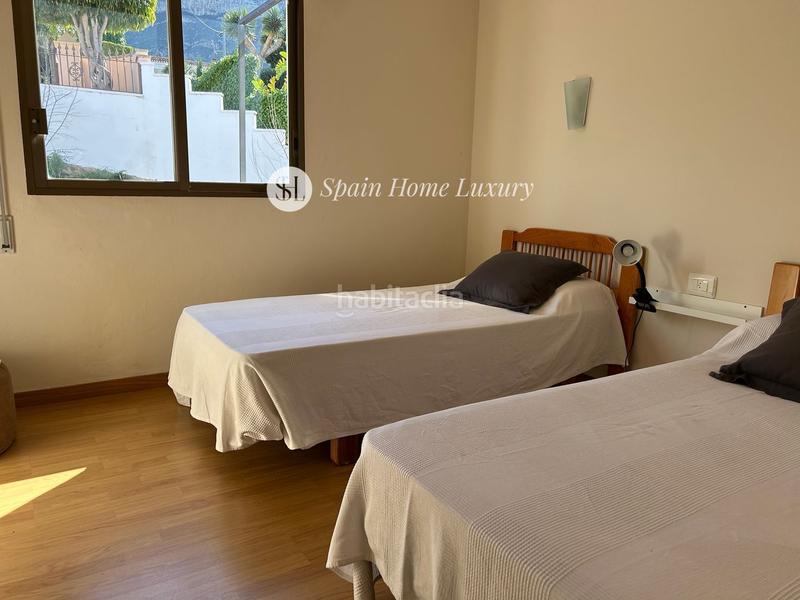 Foto a56a94e5-98b7-47ee-9007-81e83bf9b102. Chalet with pool in El Montgó Dénia