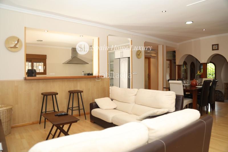 Foto b404a14d-144e-4259-b1d9-d53be60793dd. Chalet with pool in El Montgó Dénia