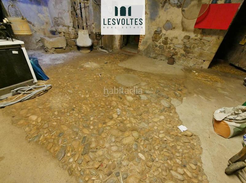 Foto 49f46f88-8e4e-4640-b42d-542d7474e722. Bauernhof mit parking in Rupià