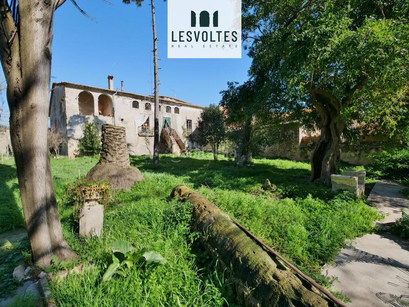 Foto 7a121cec-2402-4f65-a7d6-ab472558d363. Bauernhof mit parking in Rupià