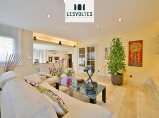 Maison  Carrer jofre el pilós