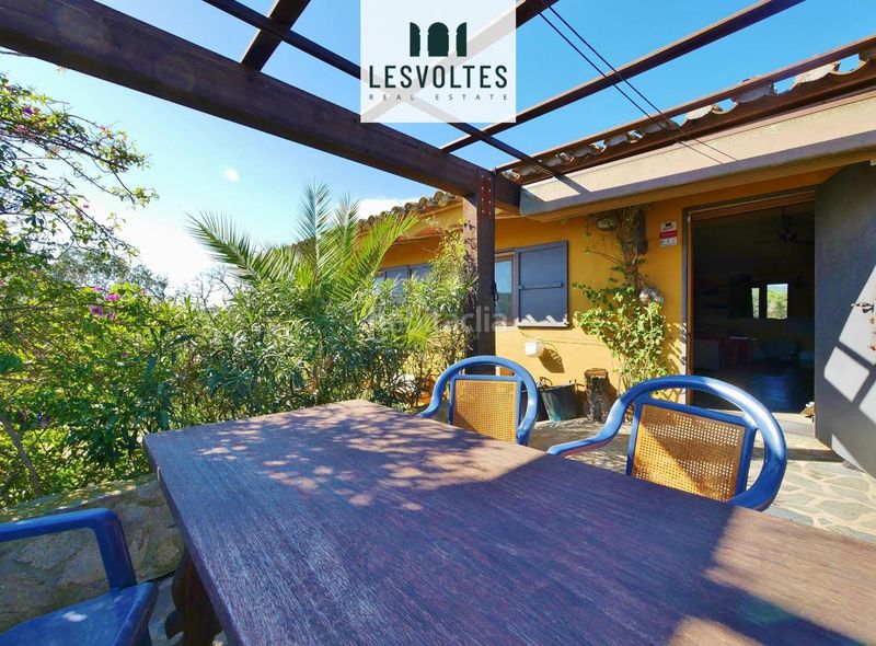 Foto 63d41df7-ce23-420b-ac71-5f7296638569. Terreno residenziale in Mont-ras