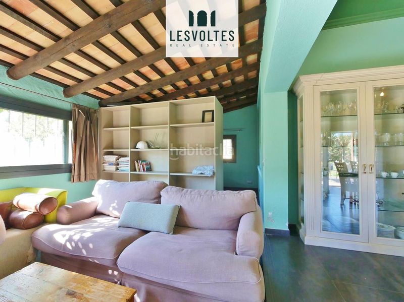 Foto 95888159-2c74-403d-89f4-a10d3638d3f5. Terreno residenziale in Mont-ras
